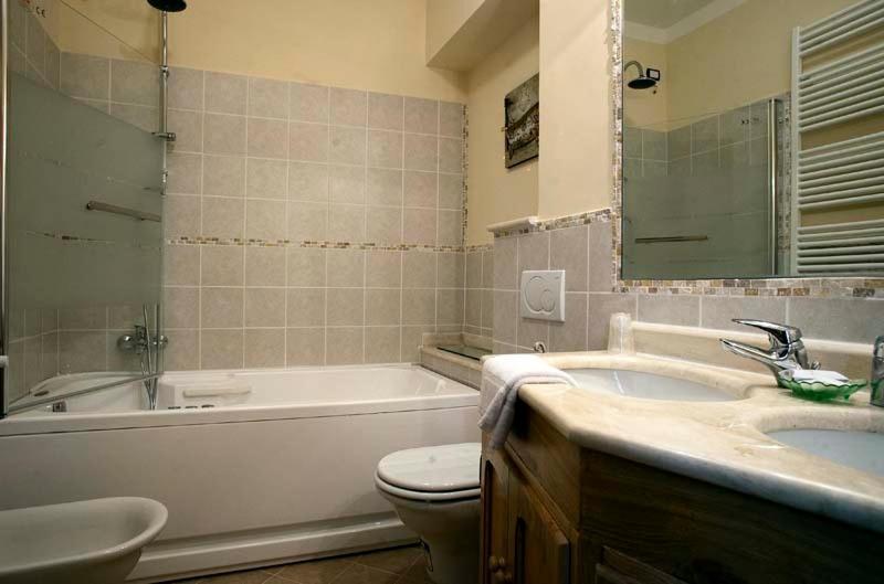 Il Casale Del Ra Guest House ตัวโร ซุล ตราซิเมโน ห้อง รูปภาพ