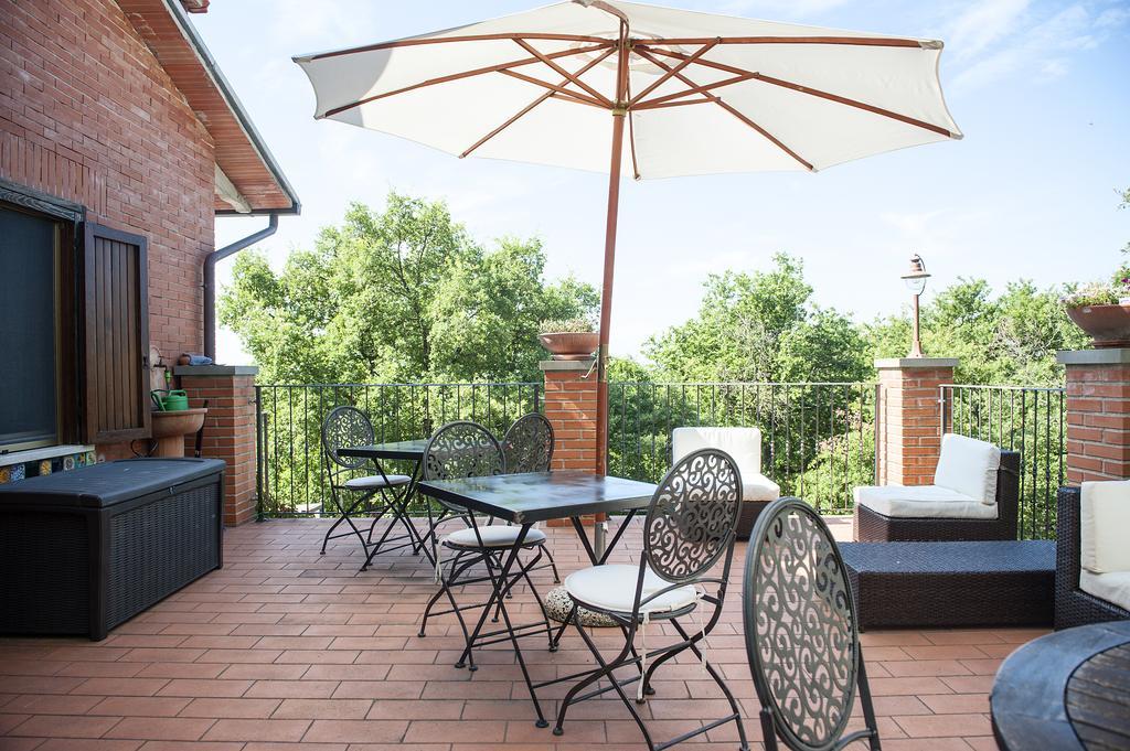 Il Casale Del Ra Guest House ตัวโร ซุล ตราซิเมโน ภายนอก รูปภาพ