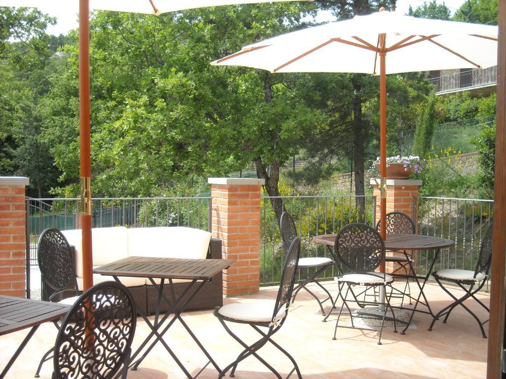 Il Casale Del Ra Guest House ตัวโร ซุล ตราซิเมโน ภายนอก รูปภาพ